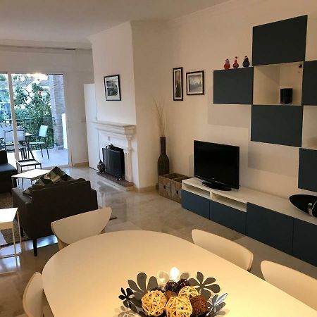 Marbella - Estepona Beach Frontline Apartment Kültér fotó